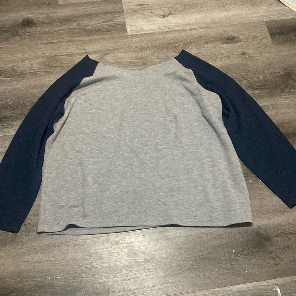grey and blue oversized sweatshirt